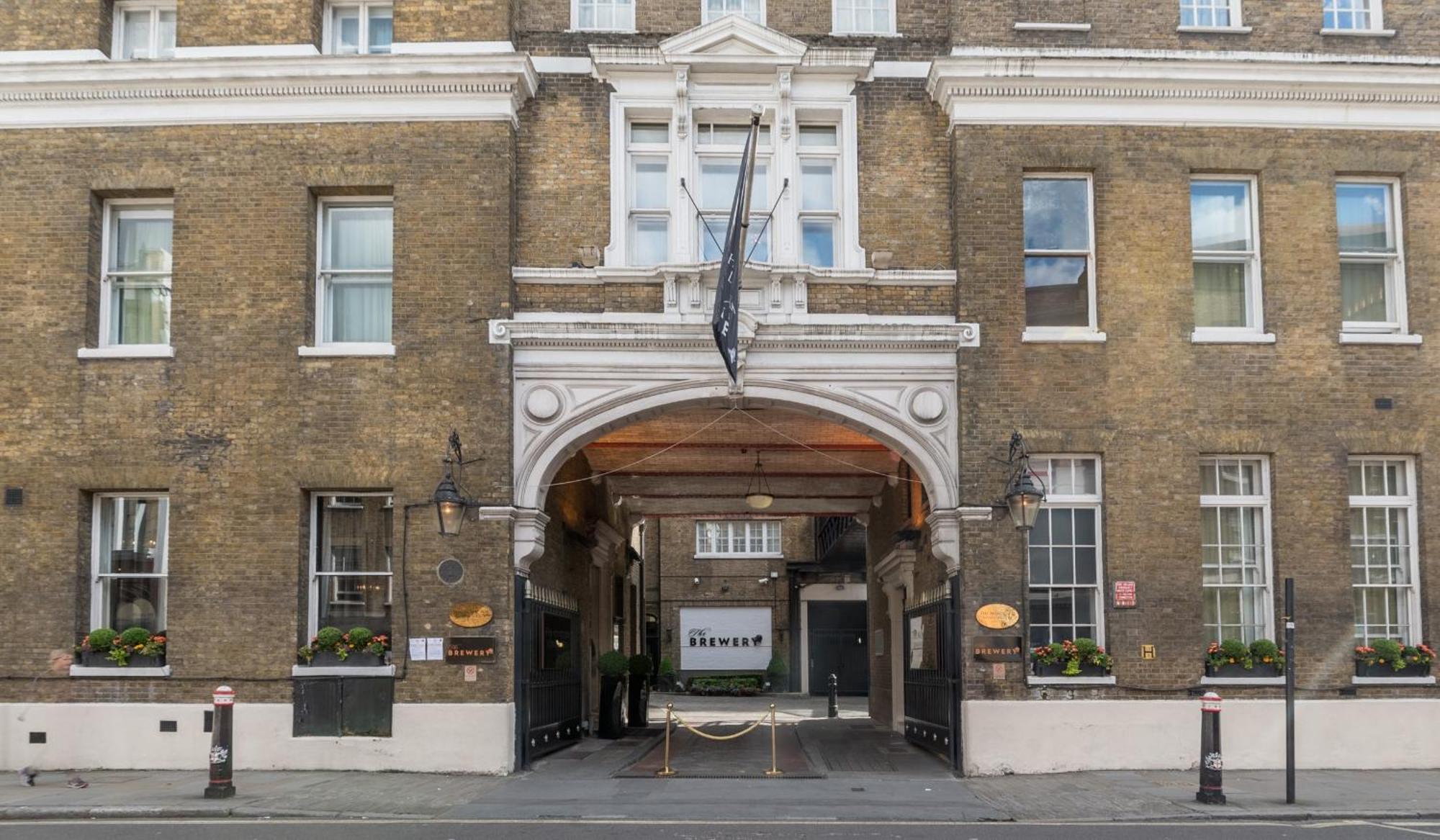 Montcalm Brewery, London City Londres Exterior foto The entrance to the hotel